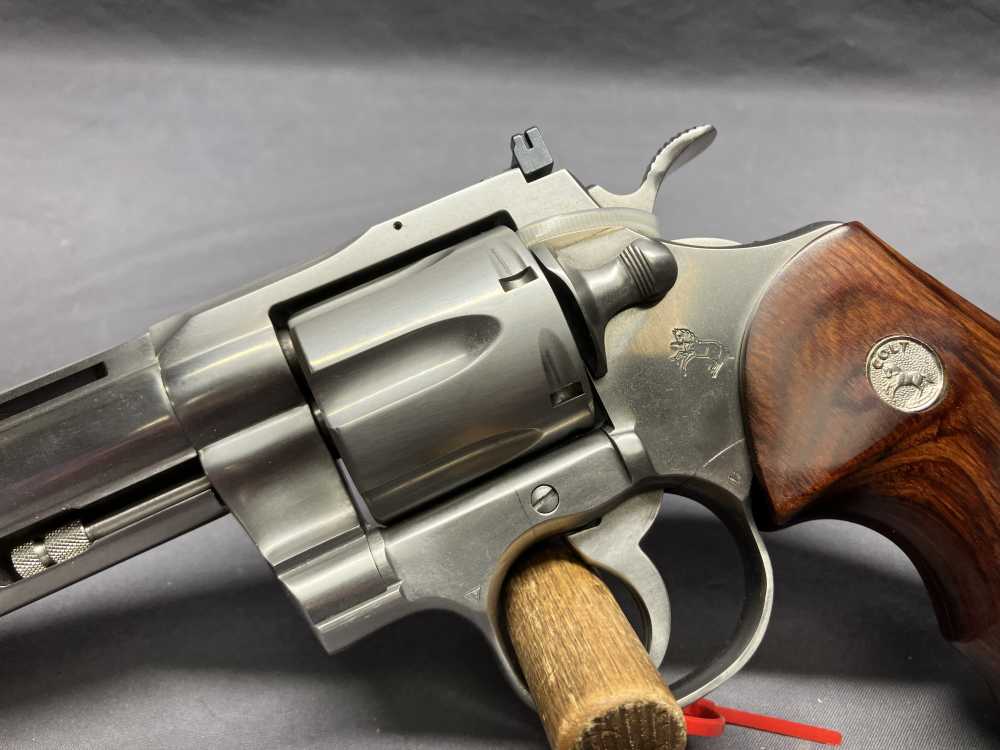 Gorgeous Colt Python Elite - .357 Magnum - 6" Barrel w/ Case - MFD 2000-img-4