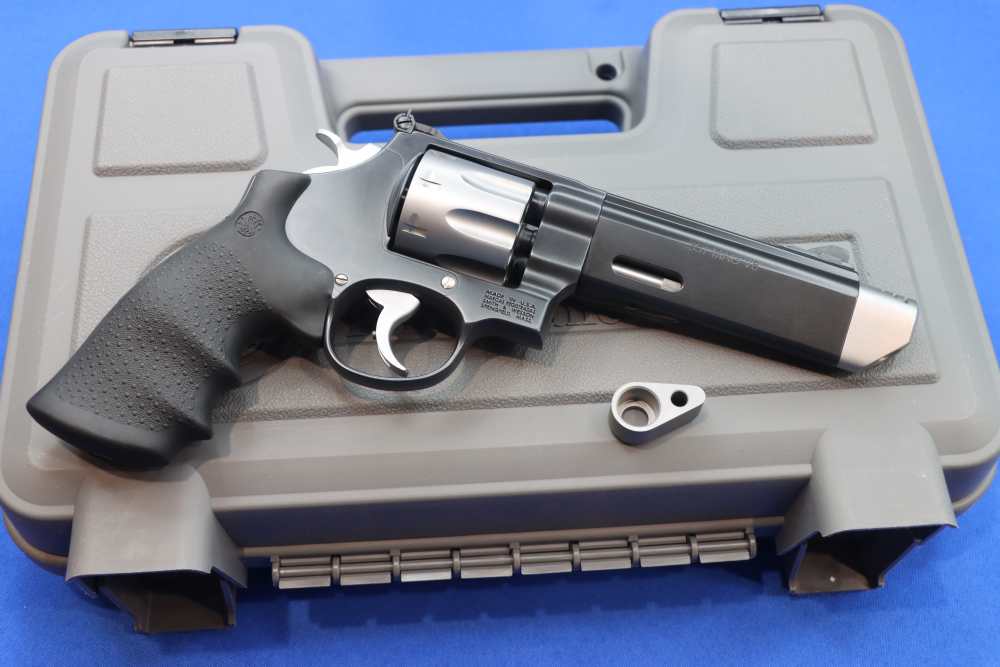 S&W Performance Center Model 627 V-COMP Revolver 8RD 357MAG PC 170296 NEW-img-28