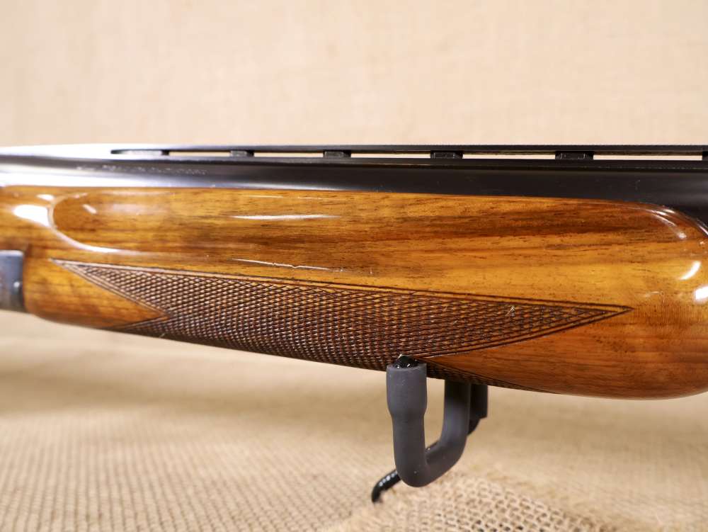 B.C. Miroku Field Grade 12-Ga. 30"Vent Rib Over/Under 2-3/4" Shotgun 1970's-img-9