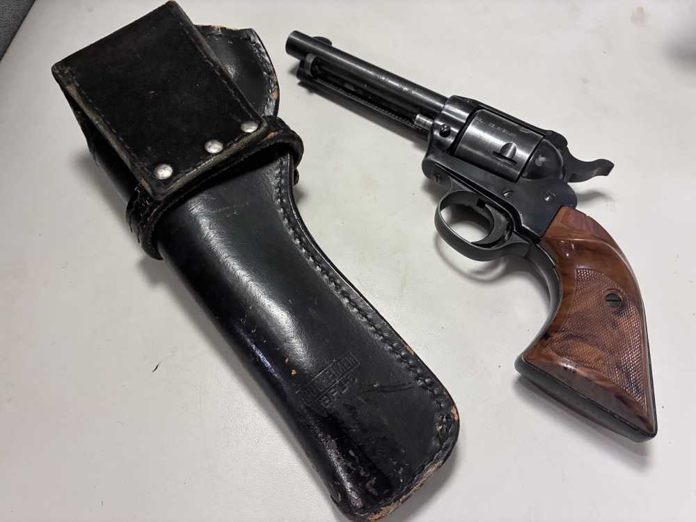 Rohm RG Model 66 .22 Mag Single Action Revolver-img-9