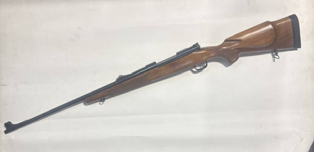 Winchester, Model 70, Cal. 30-06, 24 Inch Barrel-img-0