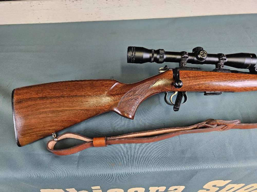 USED Like New CZ 452-2E ZKM 22LR 25" barrel Simmons Scope 3-9x32mm-img-1