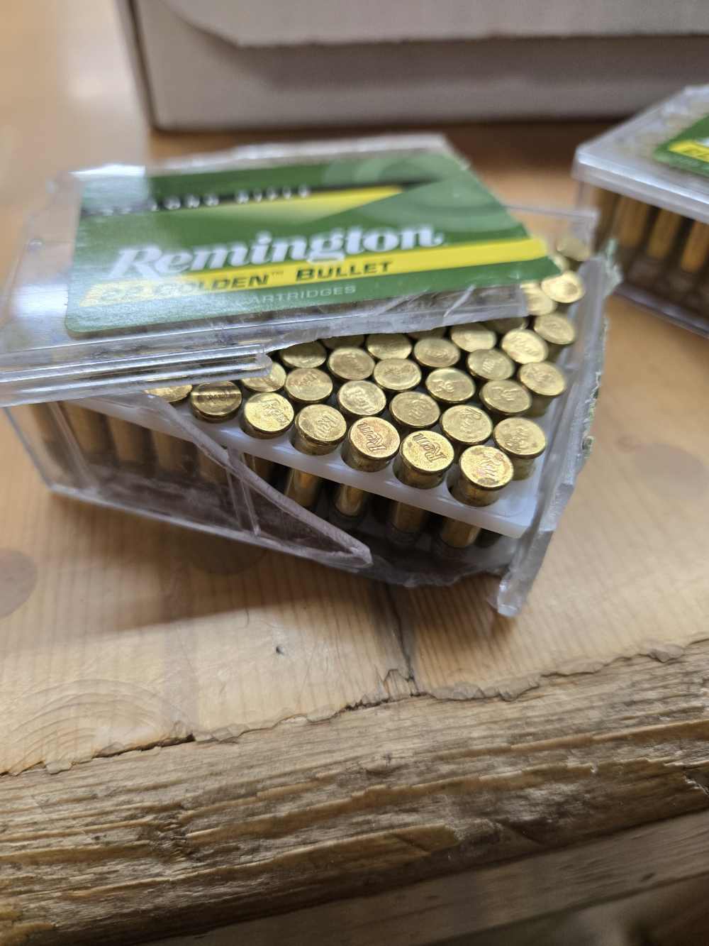 Remington Golden Bullet 22 Long Rifle 1000 rounds Some damage .01 Start-img-2