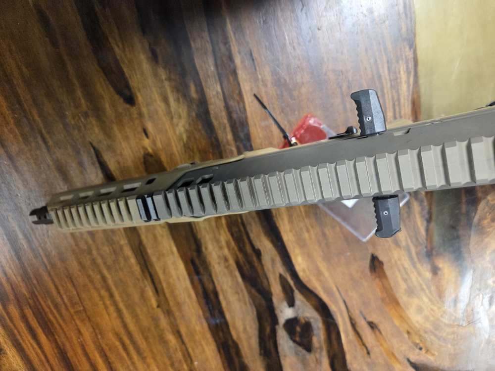 DesertTech MDRX 7.62x51 FDE 18" Bullpup Like New-img-4