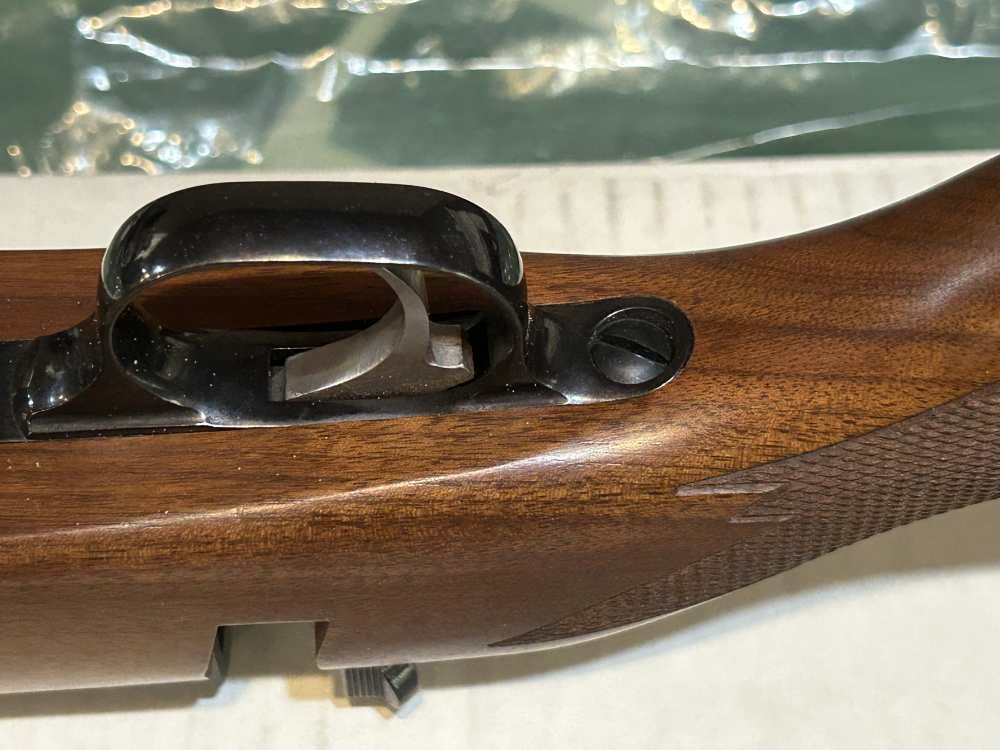 Ruger 77-17 RM 17HMR like new in box -img-20
