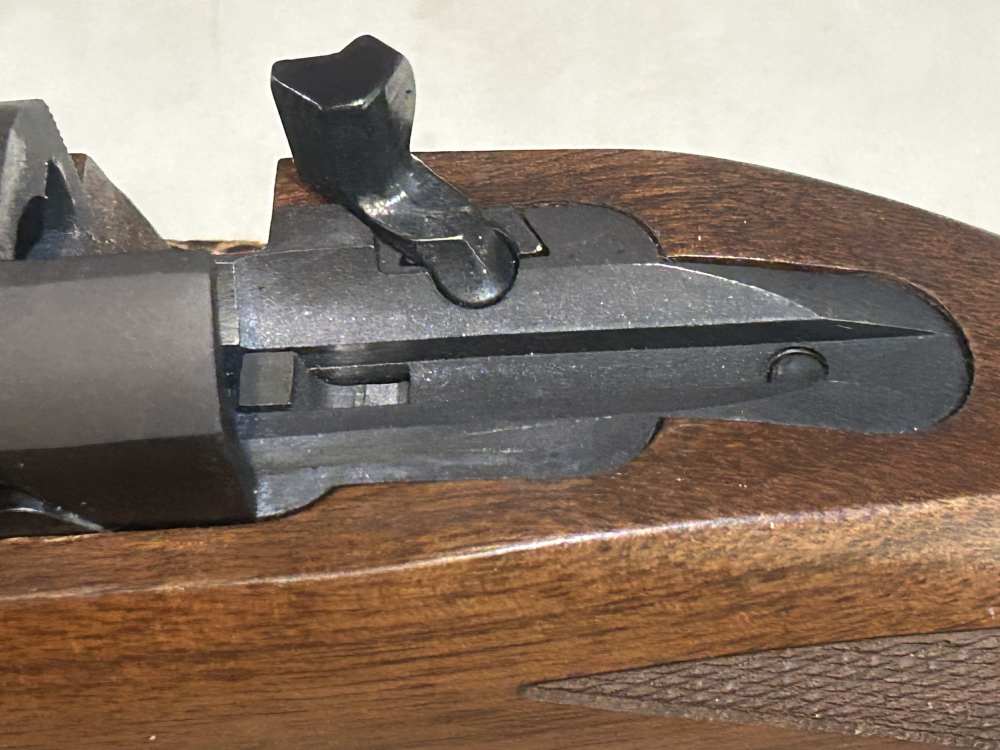 Ruger 77-17 RM 17HMR like new in box -img-27