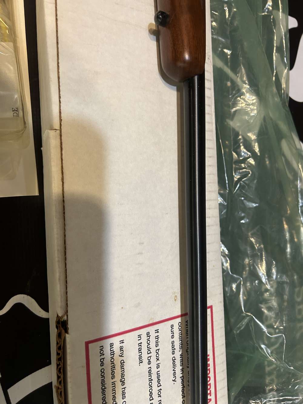 Ruger 77-17 RM 17HMR like new in box -img-8