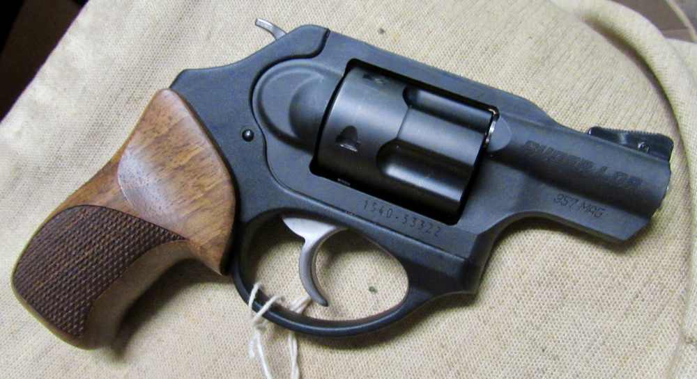Ruger LCR .357 Magnum Revolver .01 NO RESERVE-img-3