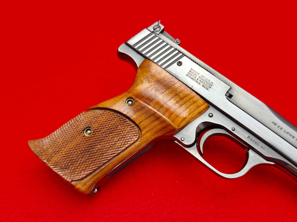 Smith & Wesson Model 41 .22LR Semi Auto Pistol 7" Factory Blue - 2 Mags!-img-6