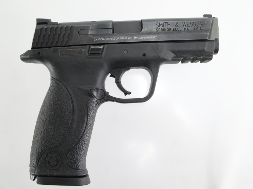 Smith & Wesson M&P 40 - .40 S&W Pistol - USED-img-8