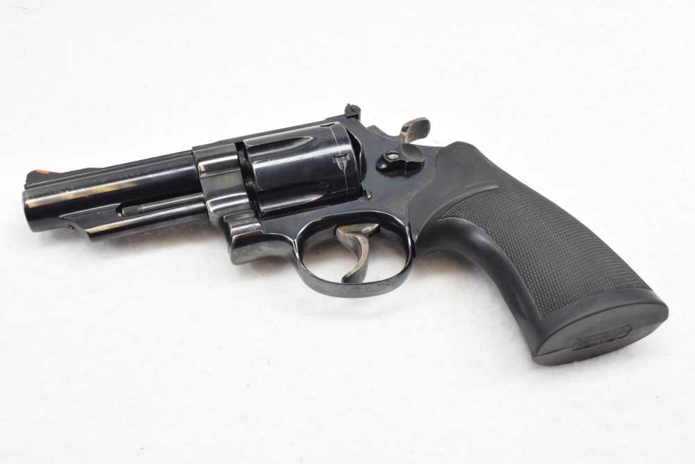 Smith & Wesson 29-2 44Mag 4" Great Shape-img-3