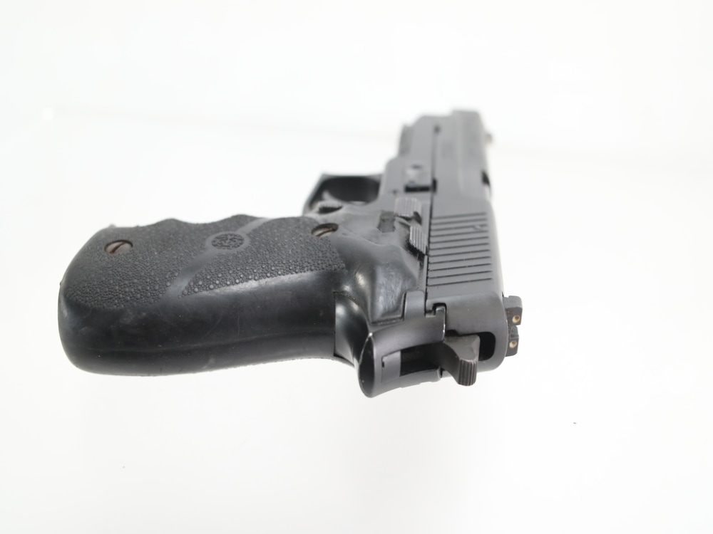 SIG SAUER P226 9mm Pistol - 4.4" Barrel - USED-img-3