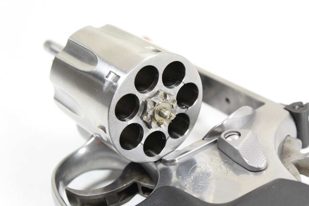 Smith and Wesson S&W 686 Plus .357 Magnum Snub Nose 7 Shot Revolver No lock-img-23