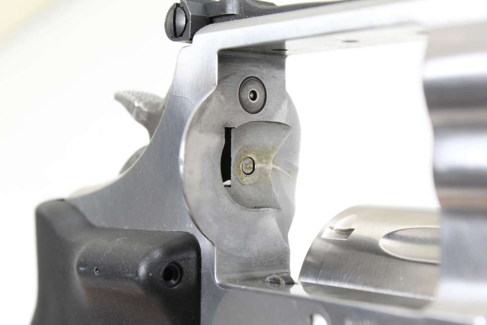 Smith and Wesson S&W 686 Plus .357 Magnum Snub Nose 7 Shot Revolver No lock-img-22