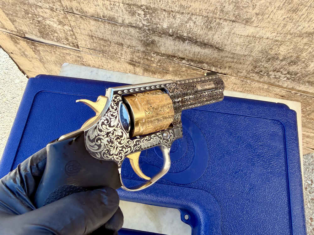 Colt King Cobra High Polished Stainless Steel & 24k Gold 3” barrel-img-11
