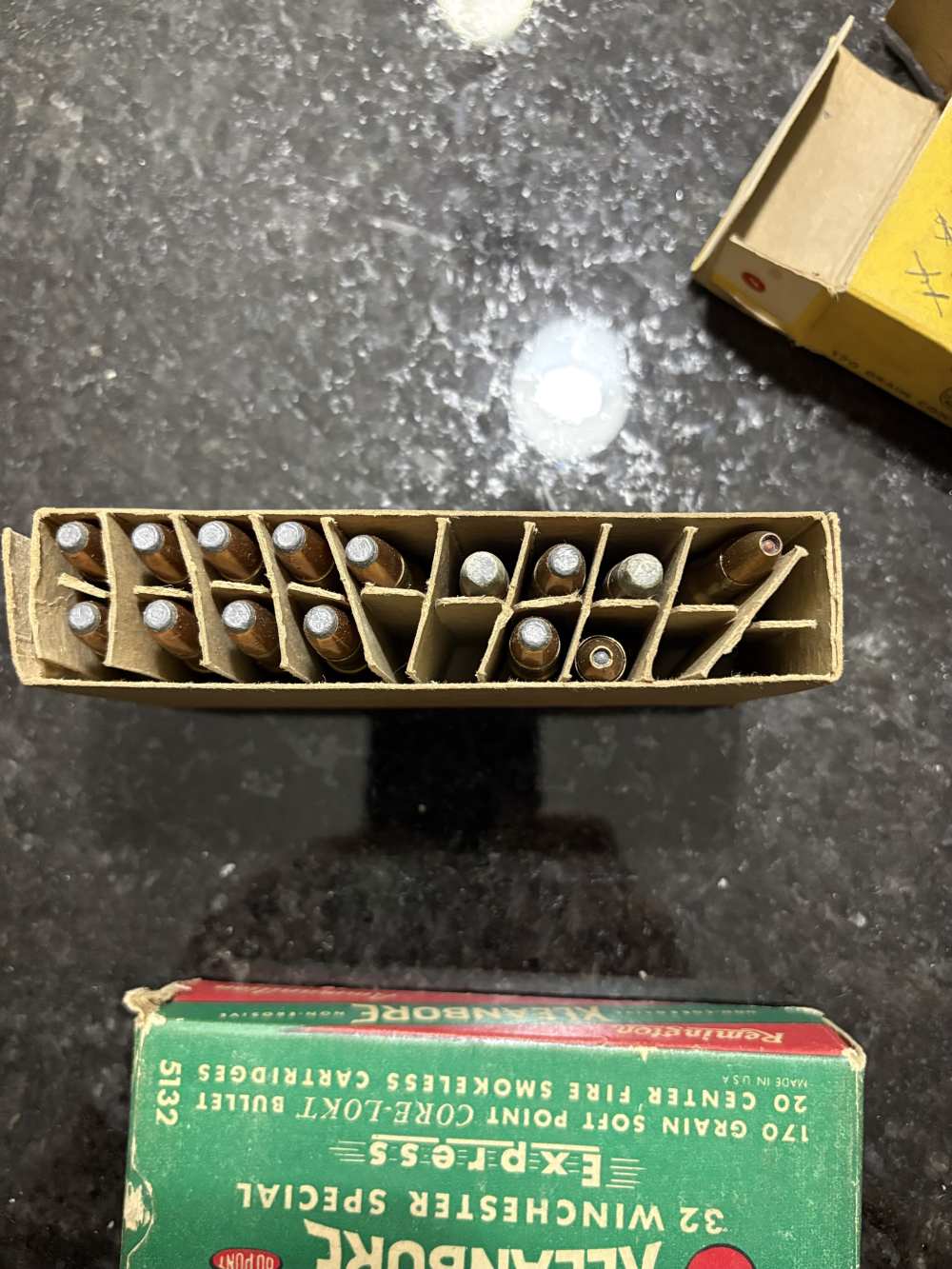 Vintage .32 Winchester Special Ammunition – Sold as Components / Reloads-img-6