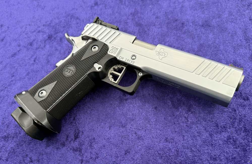 STI Edge DS Double Stack .45 ACP Gas Pedal Square Guard Pre Staccato Boxed-img-7