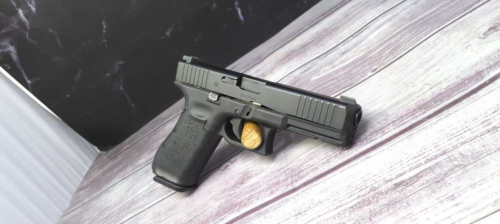 Glock 17 Gen5 9mm Police Trade-In Glock Night Sights GNS 3 Mags -img-5