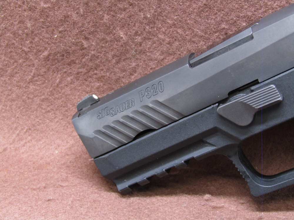 NICE Sig Sauer P320 Compact 9 mm Semi 3.75" BRL 15 Rd Mag VG Bore-img-13