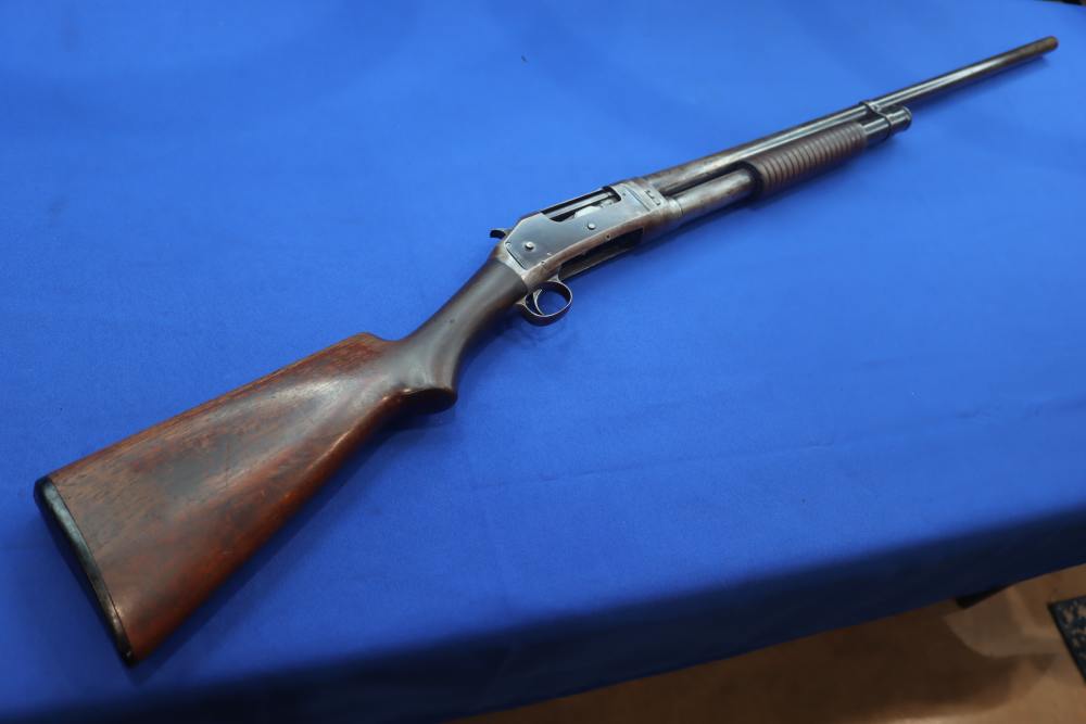 Winchester Model 1897 Shotgun 12GA 32" 1915 MFG Pump Action Takedown 12 GA-img-0