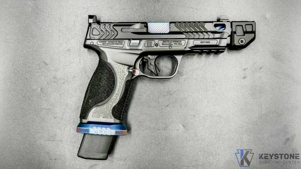 LNIB Smith & Wesson M&P9 2.0 Spec Series V Metal HD 4.8" w/ Original Box-img-1