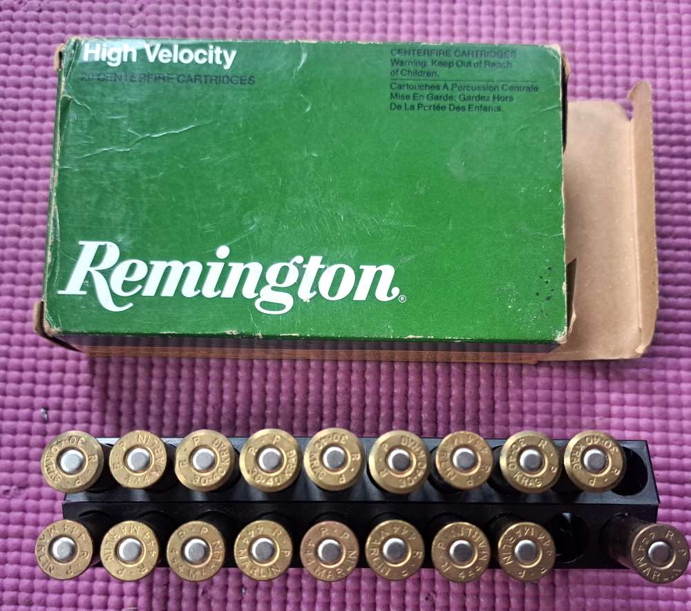 Thirty Three Scarce Reloaded 38-72 WCF Cartridges-img-6