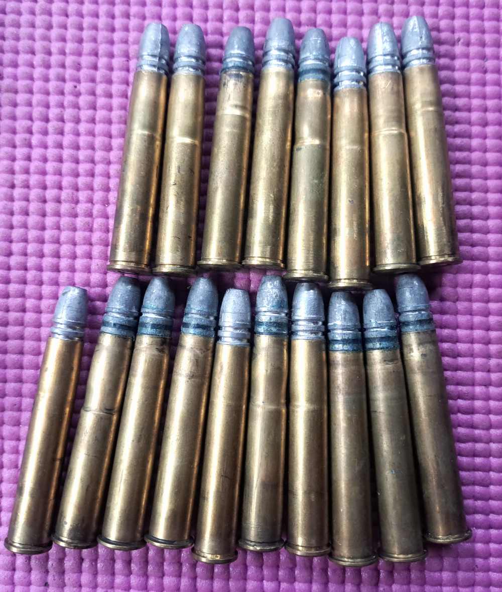 Thirty Three Scarce Reloaded 38-72 WCF Cartridges-img-8