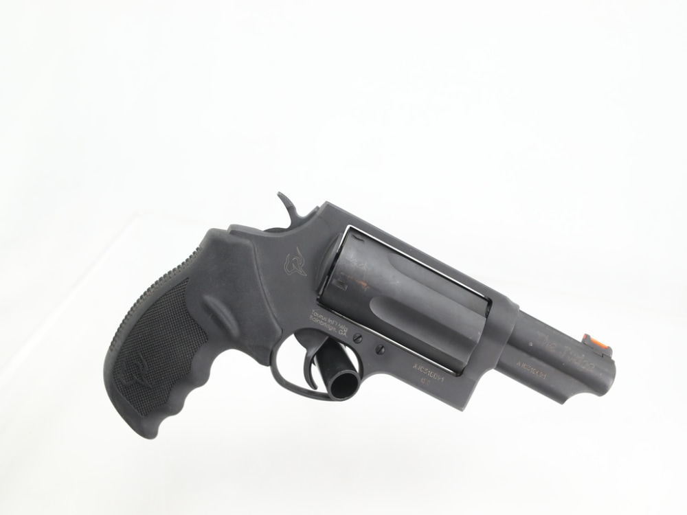 Taurus -  Judge Magnum - .45 Colt / .410 Bore - 3" Chamber - USED-img-1
