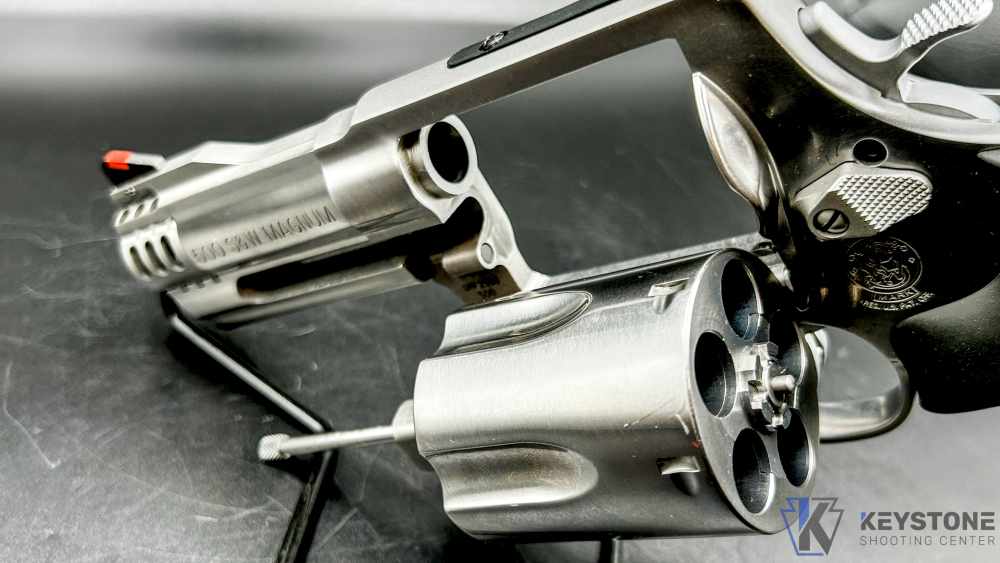 Nice Smith & Wesson SW500 4" X-Frame Revolver 500 S&W Mag w/ Original Box-img-21