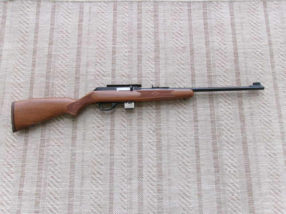 Marlin 922M .22 Magnum Semi Auto Rifle North Haven CT Like New 922 $1START-img-28