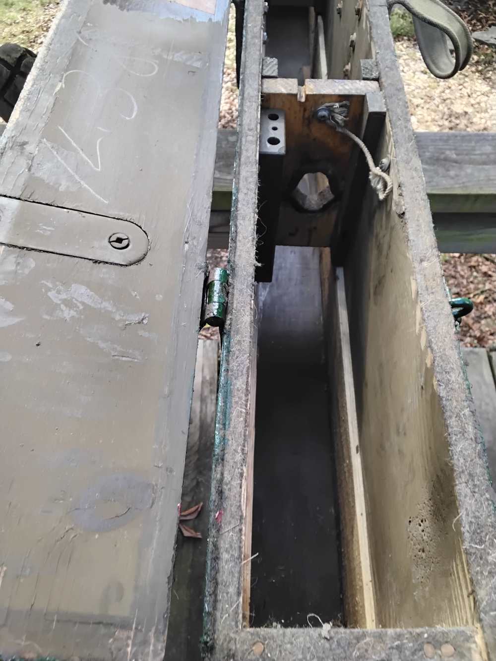 Enfield Wood Rifle Transit Chest - England to Israel - NO RIFLE-img-12