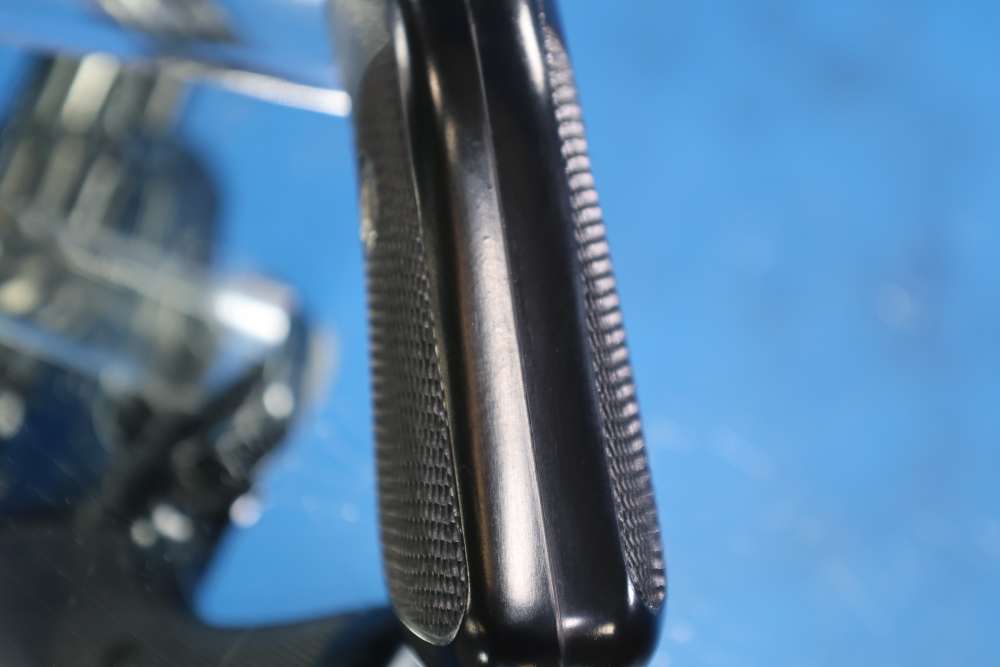 Ruger New Model Super Blackhawk 44 Mag -img-45
