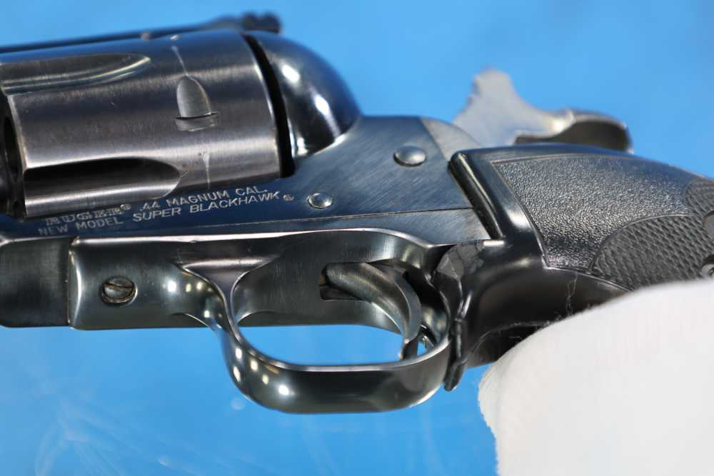 Ruger New Model Super Blackhawk 44 Mag -img-37