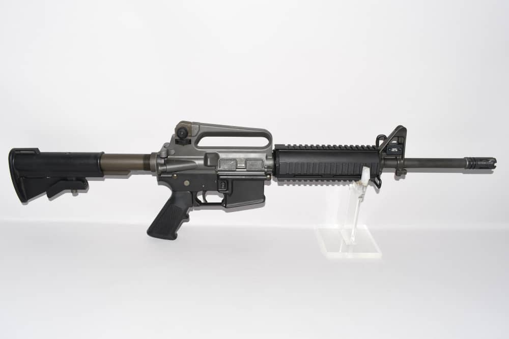 Eagle Arms EA-15 Semi Auto Bolt Action Rifle 5.56 NATO Colt Martin Marietta-img-0