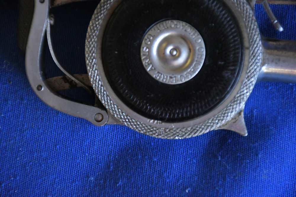 Chicago Alarm Protector Palm Pistol .32 Extra Short Rimfire Rare working-img-3