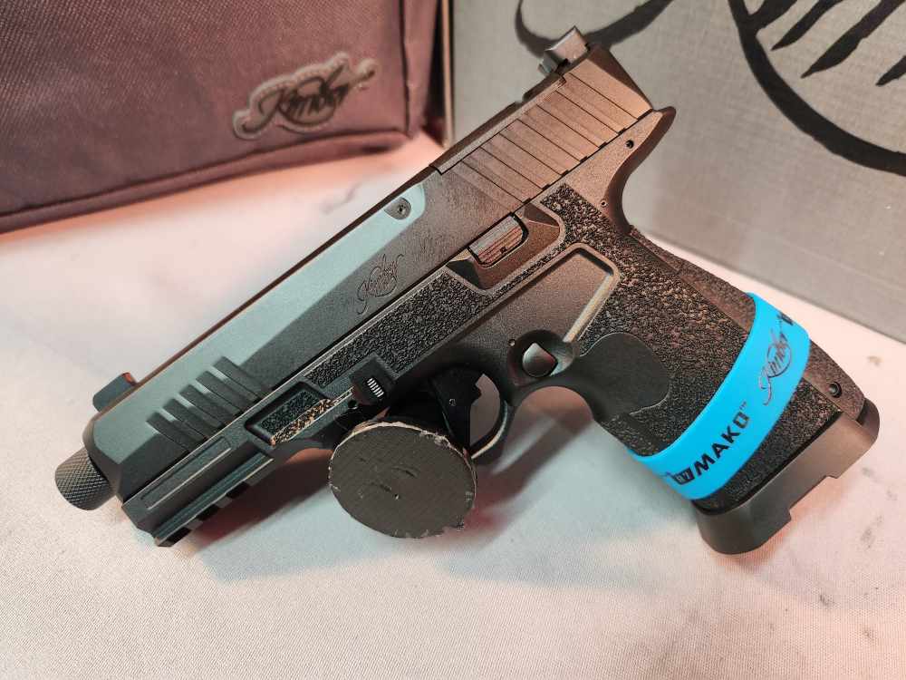 KIMBER R7 MAKO CARBON COMPACT 9MM NEW! PENNY AUCTION!-img-1