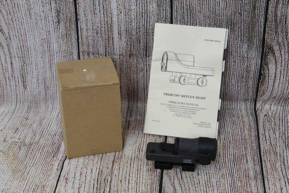 Trijicon 1x24 Reflex Amber Dot ACOG-img-0