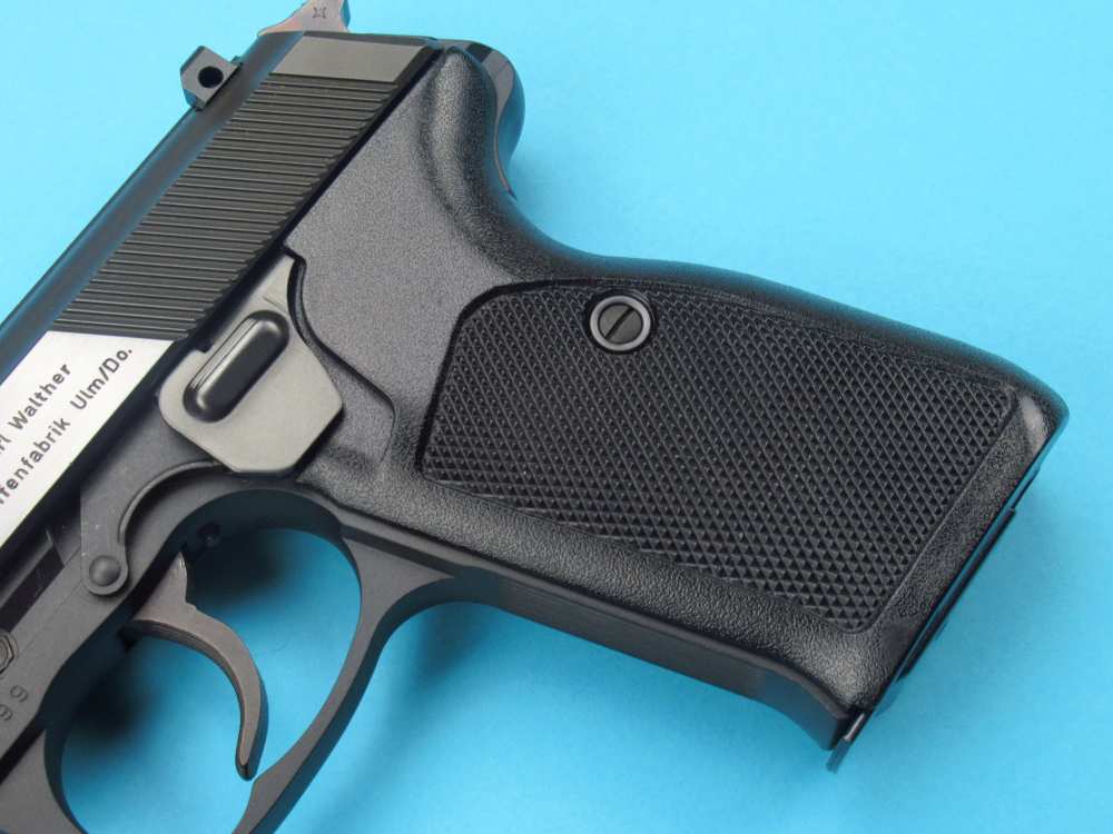 MINTY 1993  German Walther P5 9mm luger with all Giblets P38 P1 P88-img-8