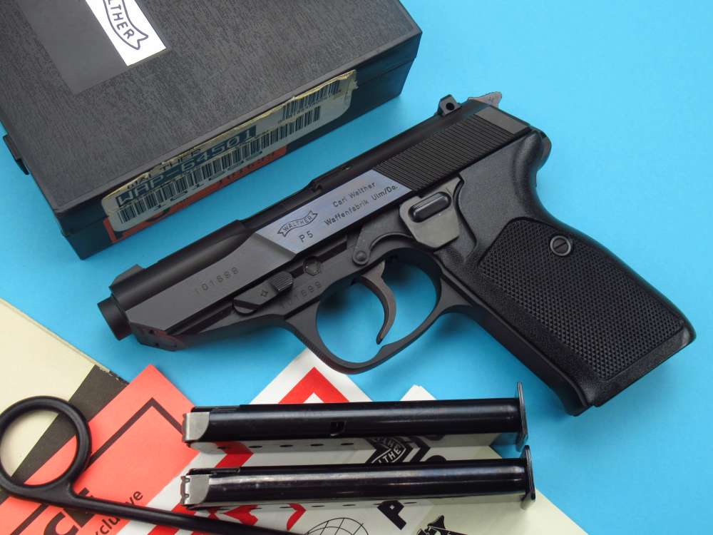 MINTY 1993  German Walther P5 9mm luger with all Giblets P38 P1 P88-img-0