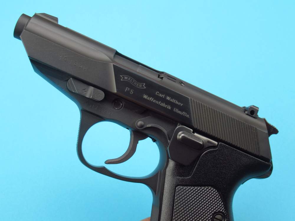 MINTY 1993  German Walther P5 9mm luger with all Giblets P38 P1 P88-img-18