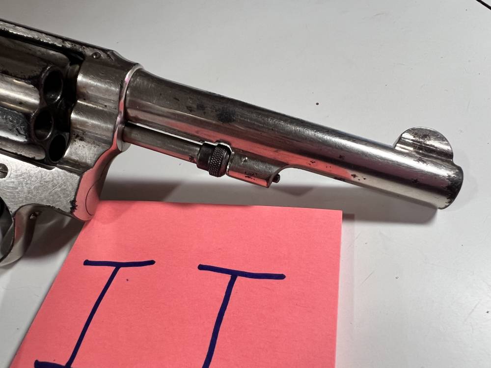 OLD 5 SCREW SMITH AND WESSON 32 LONG  NICKEL & PEARL GRIPS-img-8