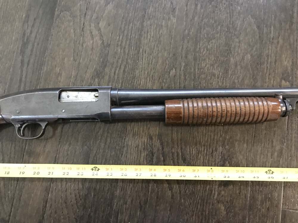Remington Model 31 12 Gauge Pump Shotgun with Choke -img-8