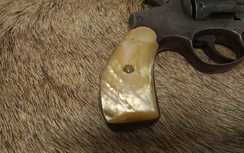 Smith & Wesson 32 Winchester revolver PEARL GRIPS -img-18