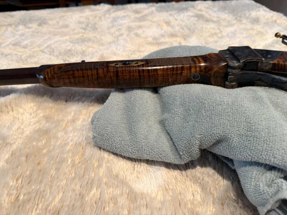 Pedersoli 1874 Sharps Old West Maple with Kelley sights-img-11