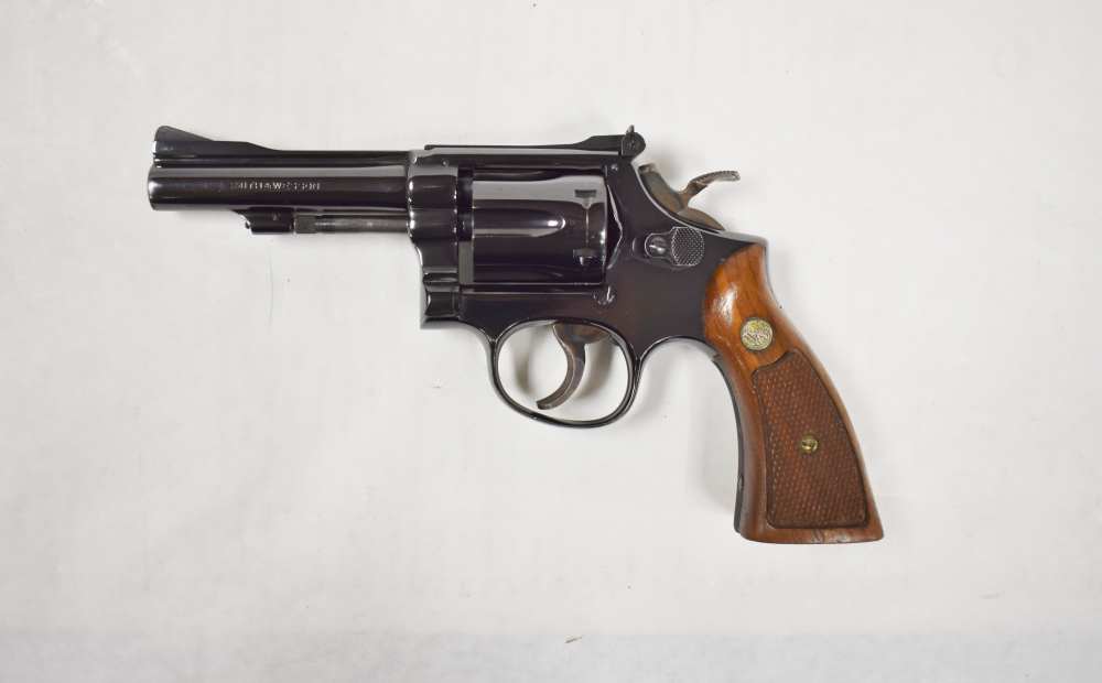 SMITH & WESSON 18-3 REVOLVER .22 LR 4" SA/DA PENNY S&W 18 SALE -img-4