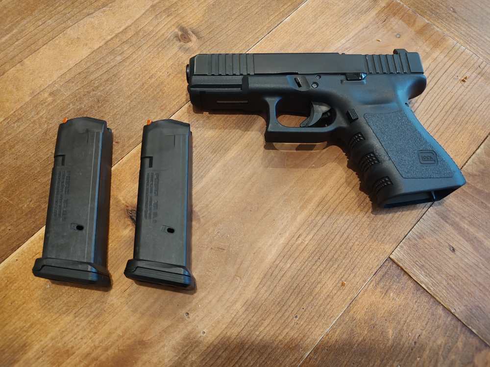 Glock 19 Gen 3 w/ Aftermarket Slide + 2 Mags-img-0