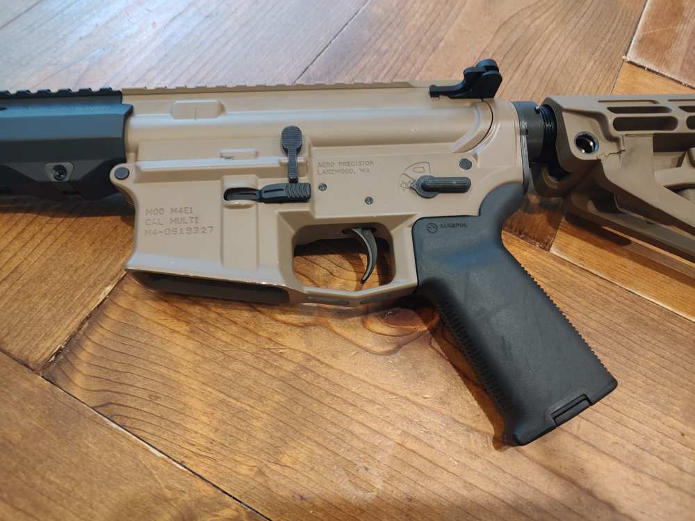 Aero M4E1 300 BLK pistol w/ FDE SBA4-img-2