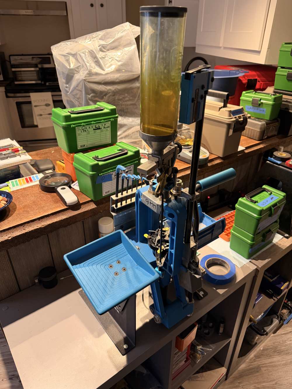 Dillon RL 550B reloading press with dies and many accessories -img-2