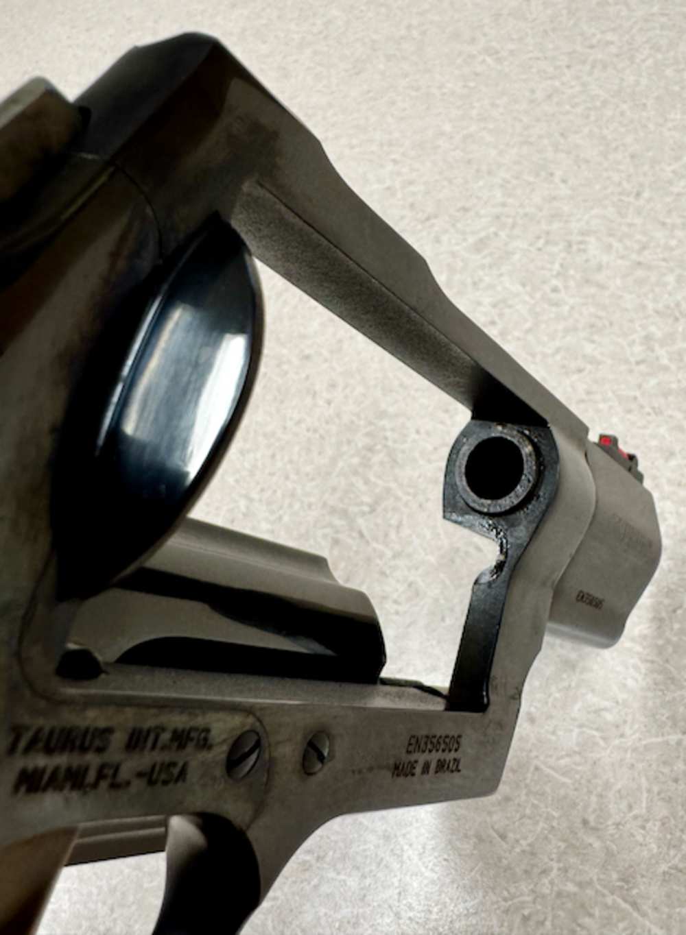 TAURUS RAGING JUDGE - .454 CASUL/.45 LC/.410 GA - UNFIRED CONDITION-img-5