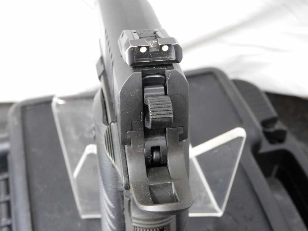 Rock Island Armory BBR 3.10 9mm Box & 2 Mags *Pre-Owned*-img-11